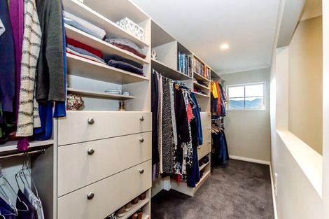 Photo of property in 80 Guildford Drive, Paraparaumu, 5032