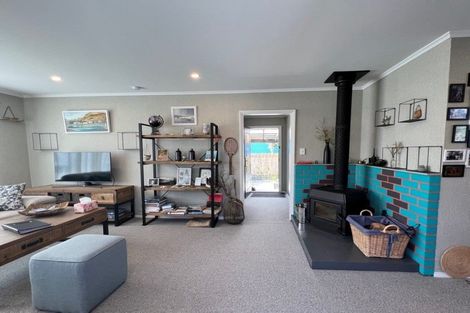 Photo of property in 17 Plunket Street, Runanga, 7803