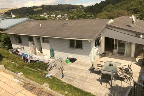 Photo of property in 3 Ayton Drive, Whitby, Porirua, 5024