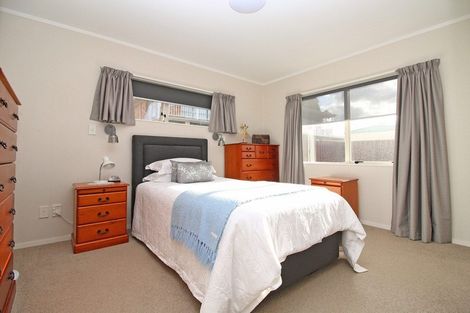 Photo of property in 2/262 Bank Street, Te Awamutu, 3800
