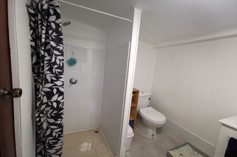 Photo of property in 49 Tait Drive, Greenmeadows, Napier, 4112