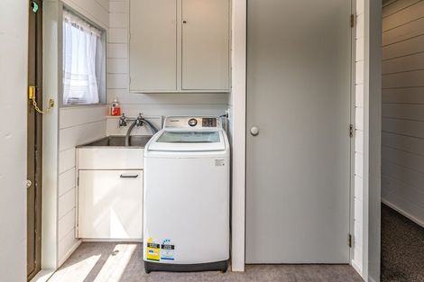 Photo of property in 110 Hinau Street, Castlecliff, Whanganui, 4501