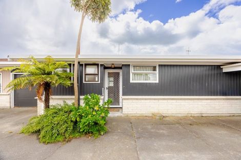 Photo of property in 2 Nicholas Street, Taradale, Napier, 4112