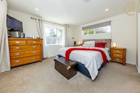 Photo of property in 6 Rohea Place, Opaheke, Papakura, 2113