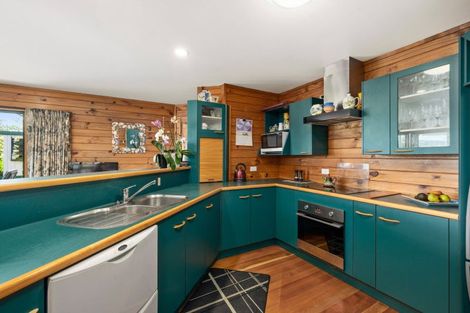 Photo of property in 40 Carter Drive, Pomare, Rotorua, 3015