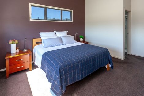 Photo of property in 17 Hahei Beach Road, Hahei, Whitianga, 3591