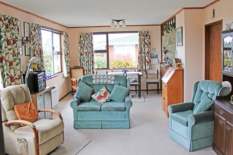 Photo of property in 6a Stuart Street, Holmes Hill, Oamaru, 9401