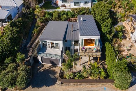 Photo of property in 13 Karekare Road, Raumati South, Paraparaumu, 5032