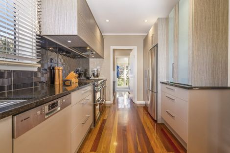 Photo of property in 5 Fairley Road, Lynmore, Rotorua, 3010