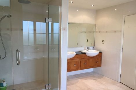 Photo of property in 30 Glandovey Road, Fendalton, Christchurch, 8052