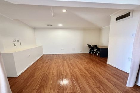 Photo of property in 23a Lyttelton Avenue, Forrest Hill, Auckland, 0620