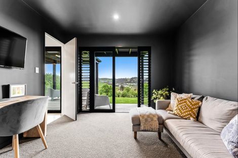 Photo of property in 7 Tamahunga Drive, Matakana, Warkworth, 0985