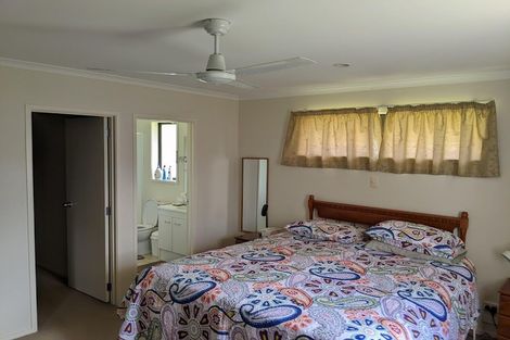 Photo of property in 5 Mooring Close, Haruru, 0204