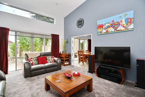 Photo of property in 25 Cedar Place, Rangiora, 7400