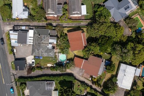 Photo of property in 2/35a Rangatira Road, Beach Haven, Auckland, 0626