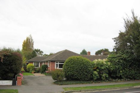 Photo of property in 98 Yaldhurst Road, Sockburn, Christchurch, 8042