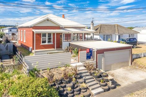 Photo of property in 23 Ruapehu Street, Castlecliff, Whanganui, 4501