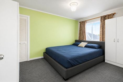 Photo of property in 1/15 Roseberry Avenue, Birkenhead, Auckland, 0626