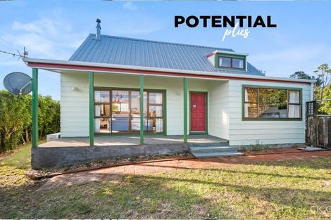 Photo of property in 44 Mossburn Grove, Kelson, Lower Hutt, 5010