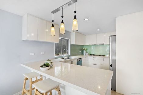 Photo of property in 24 Kellett Road, Ranui, Auckland, 0612