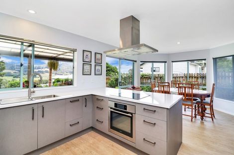 Photo of property in 241 Tanners Point Road, Tanners Point, Katikati, 3177