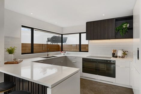 Photo of property in 15 Woodlau Rise, Huntsbury, Christchurch, 8022