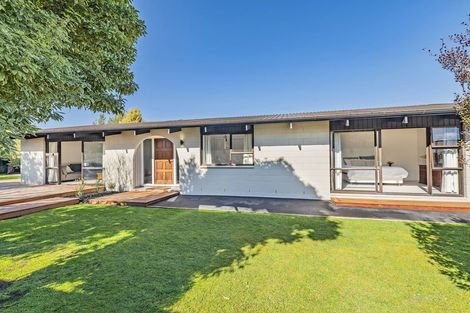 Photo of property in 12 Westfield Avenue, Templeton, Christchurch, 8042