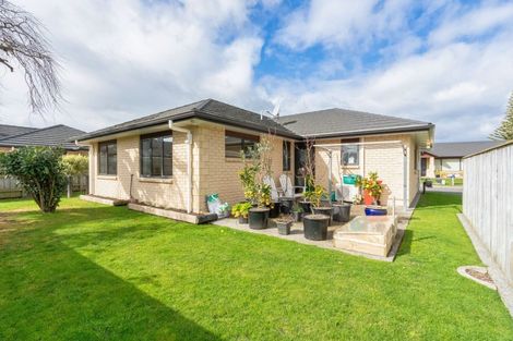 Photo of property in 30 Ian Peter Way, Otaki, 5512