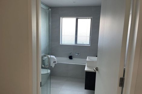 Photo of property in 34 John Fair Drive, Wainui, 0932