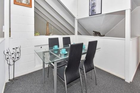 Photo of property in 10 Harford Place, Pakuranga Heights, Auckland, 2010