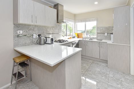 Photo of property in 1/222 Dominion Road, Red Hill, Papakura, 2110