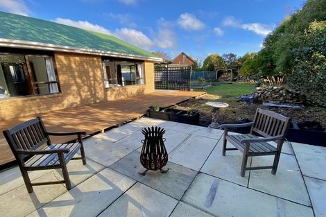 Photo of property in 4 Bridge Street, Southbridge, 7602