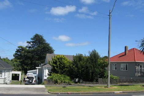 Photo of property in 1 Mays Road, Onehunga, Auckland, 1061
