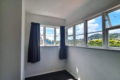 Photo of property in 106 Moorefield Road, Johnsonville, Wellington, 6037