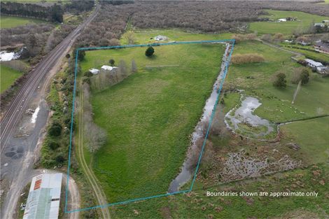 Photo of property in 10 Saleyard Road, Te Kauwhata, 3710