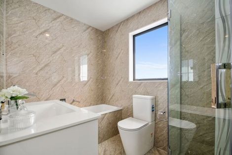 Photo of property in 4 Te Aramanu Crescent, Papakura, 2110