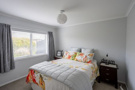 Photo of property in 22 Austin Reid Avenue, Carterton, 5713