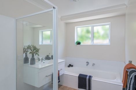 Photo of property in 5 Olivias Place, Stoke, Nelson, 7011