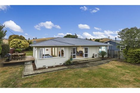 Photo of property in 208 Whitby Road, Wakefield, 7025