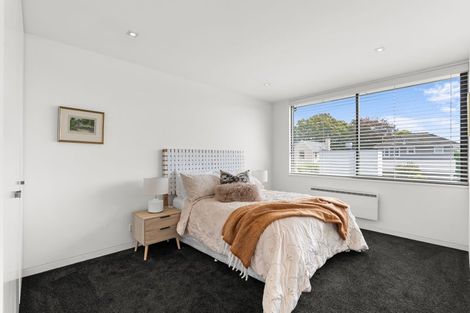 Photo of property in 129 Puriri Street, Riccarton, Christchurch, 8041