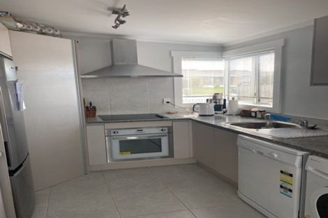 Photo of property in 36 Elliot Street, Papakura, 2110