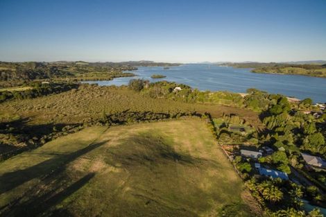 Photo of property in 79 Skudders Beach Road, Kerikeri, 0294