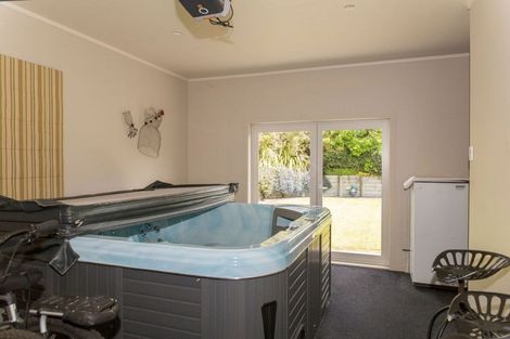 Photo of property in 92c Adelaide Road, Dannevirke, 4930