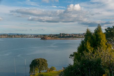 Photo of property in 19 Roderick Street, Otumoetai, Tauranga, 3110
