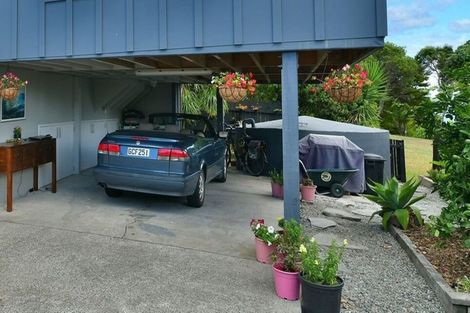 Photo of property in 112a Pacific Parade, Army Bay, Whangaparaoa, 0930