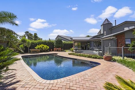 Photo of property in 5 Landell Place, Harrowfield, Hamilton, 3210