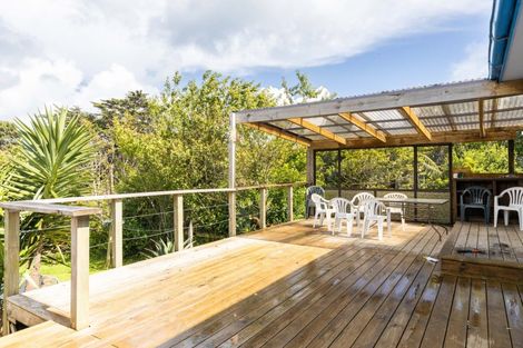 Photo of property in 150 Seaview Road, Westown, New Plymouth, 4310