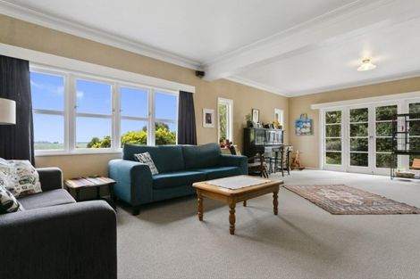 Photo of property in 205 Maunga Road, Pukeatua, 3880