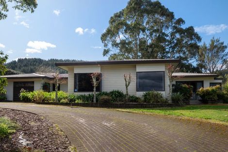 Photo of property in 92d Ward Road, Hamurana, Rotorua, 3097
