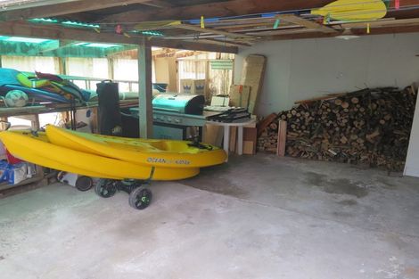 Photo of property in 4 Rupini Street, Otaki Beach, Otaki, 5512